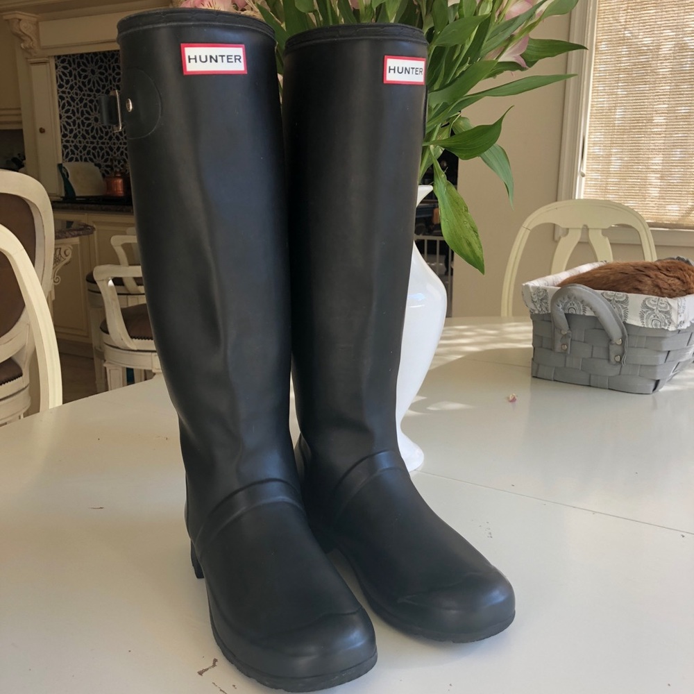 Woman’s Tall Classic Hunter Boots (matte)